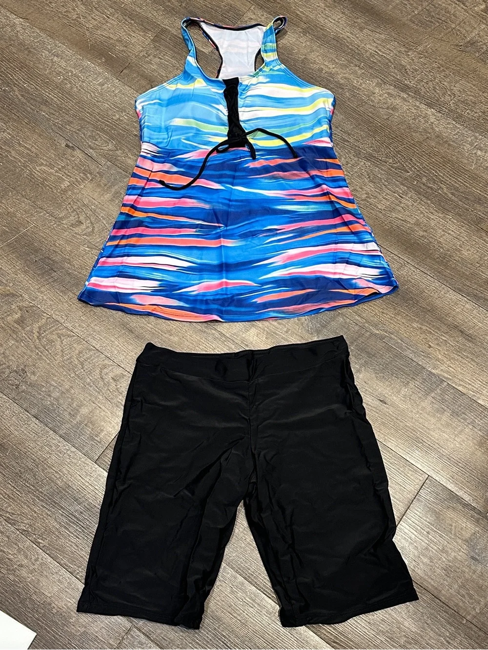 2-Piece Tankini and Swim Shorts Bathing Suit Set Blue Orange Black XLarge NWOT